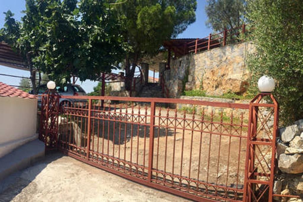Alexander's Villa Kritharia  Exteriör bild